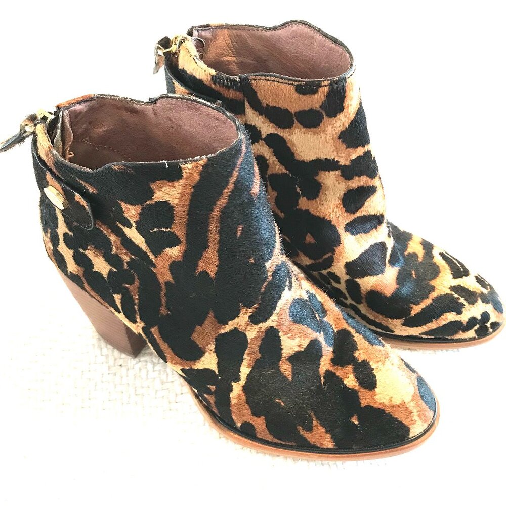 Louise et Cie women ankle boot size 6M leather cow hide/fur zip western country